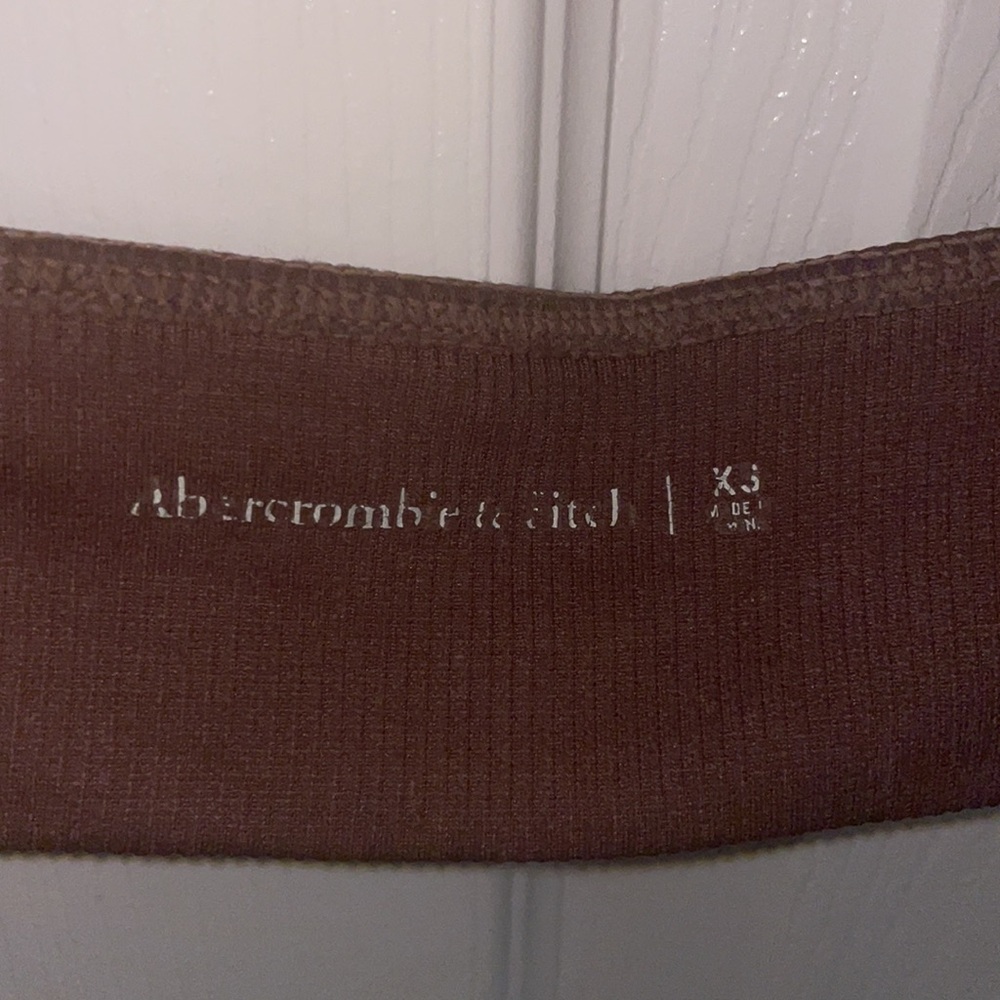 A&F Ribbed Triangle Bralette - Picture 4 of 4